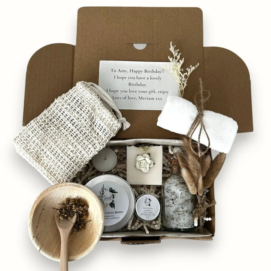 Cruelty-free vegan hamper with chocolates and skincare – free next day delivery included